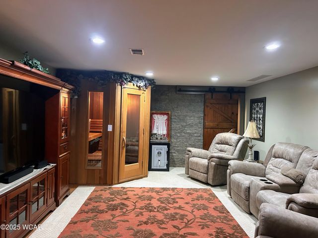 8304 Kruse Road, Wapakoneta, OH 45895