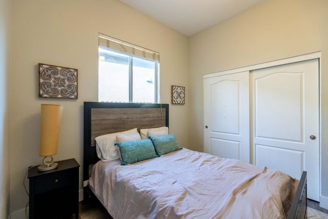 7963 Montevina Dr, Sacramento, CA 95829