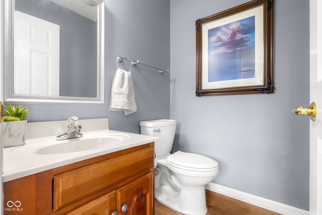 2521 Apple Blossom Lane, Columbus, IN 47201