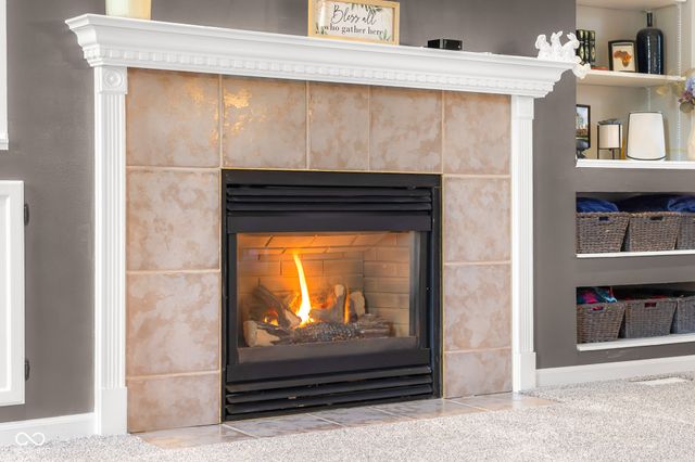 2521 Apple Blossom Lane, Columbus, IN 47201