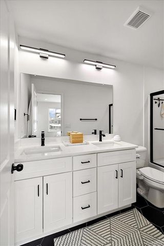 3951 Trailwaycommons Circle, Auburn Hills, MI 48326