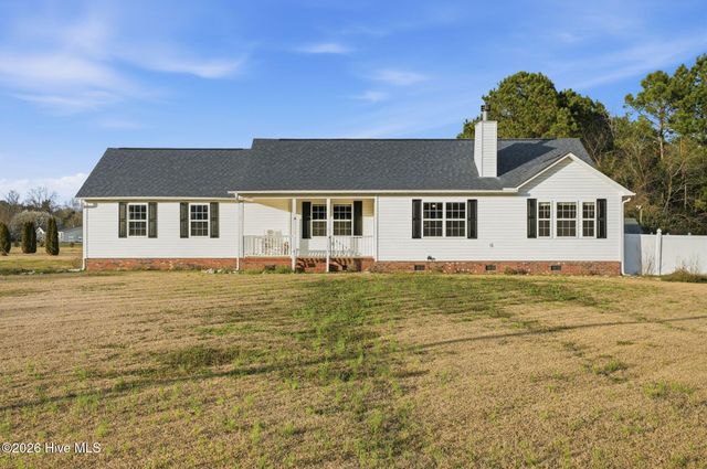 22 Old Mill Road, Willard, NC 28478