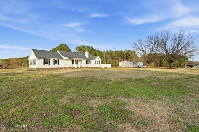 22 Old Mill Road, Willard, NC 28478