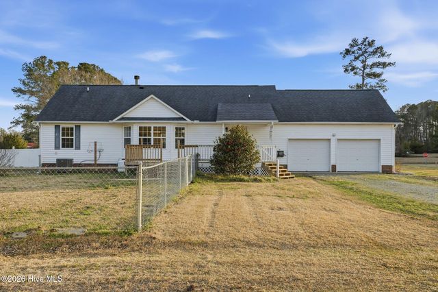 22 Old Mill Road, Willard, NC 28478