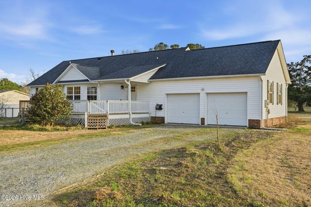 22 Old Mill Road, Willard, NC 28478