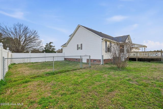 22 Old Mill Road, Willard, NC 28478
