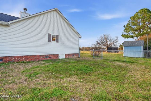 22 Old Mill Road, Willard, NC 28478