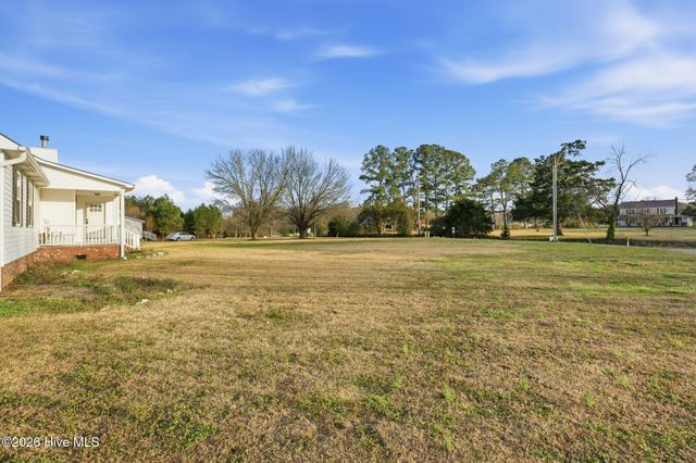 22 Old Mill Road, Willard, NC 28478