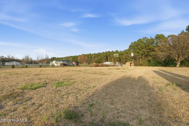 22 Old Mill Road, Willard, NC 28478