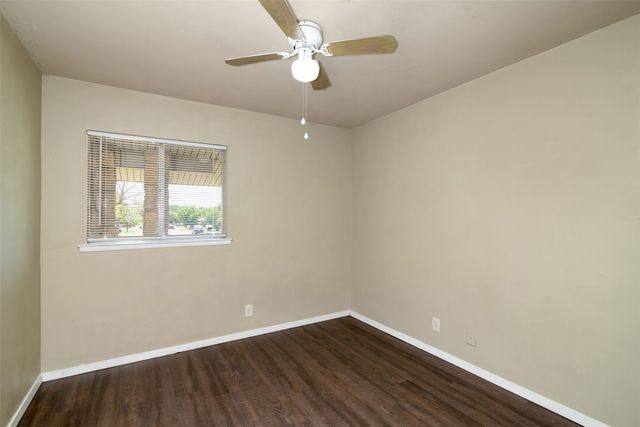 3230 Ridgeview Circle, Irving, TX 75062