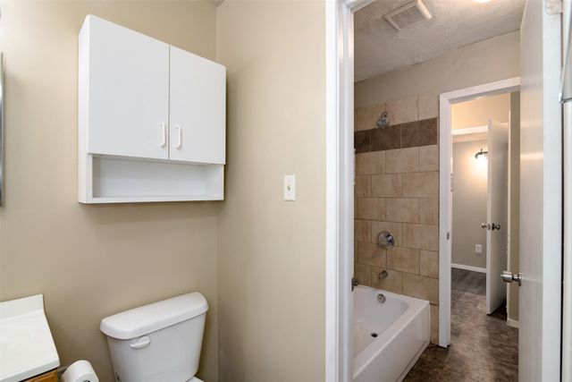 3230 Ridgeview Circle, Irving, TX 75062