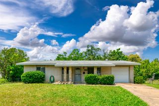 3230 Ridgeview Circle, Irving, TX 75062