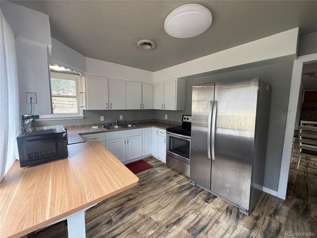 63 Fitzsimmons Rd, Bailey, CO 80421