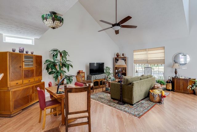 4237 N Yorkshire Square, Union Twp, OH 45245