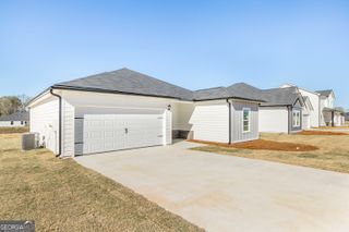 118 Monroe Court, Byron, GA 31008