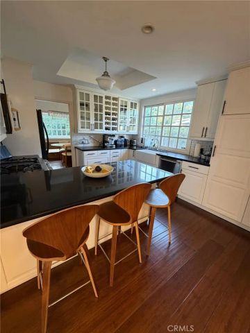 6757 Daryn, West Hills, CA 91307