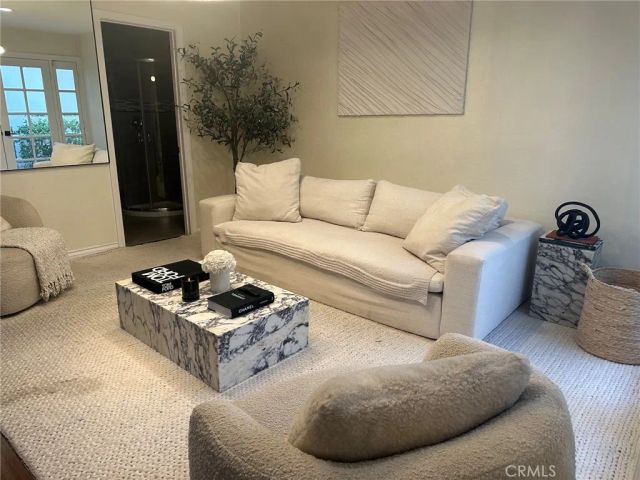6757 Daryn, West Hills, CA 91307