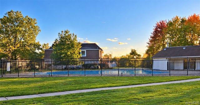 105 Carriage Drive 3, Orchard Park, NY 14127