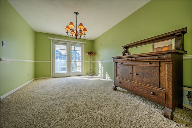 105 Carriage Drive 3, Orchard Park, NY 14127
