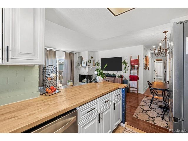 9901 E Evans Ave 20D, Denver, CO 80247