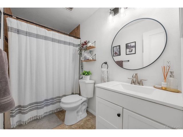 9901 E Evans Ave 20D, Denver, CO 80247