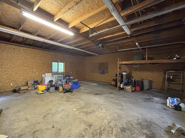 135 S Steer Street, Addison, MI 49220