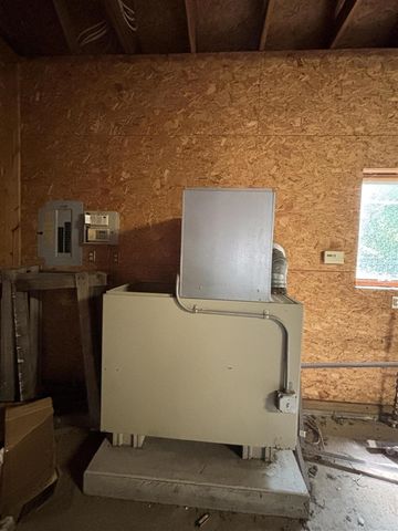 135 S Steer Street, Addison, MI 49220