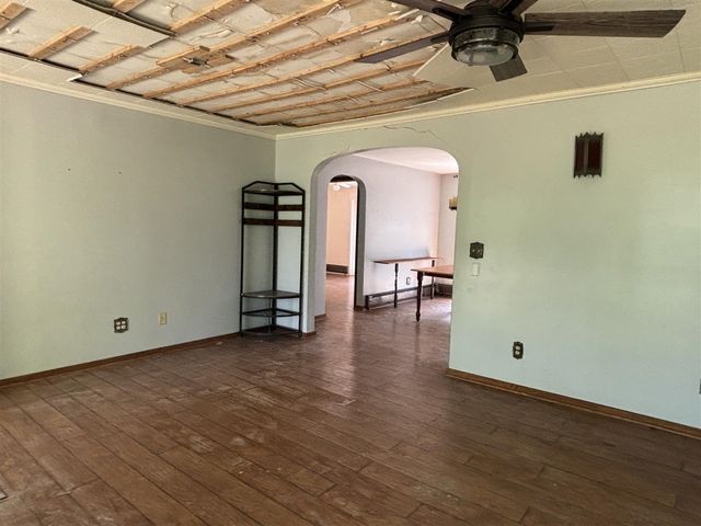 135 S Steer Street, Addison, MI 49220