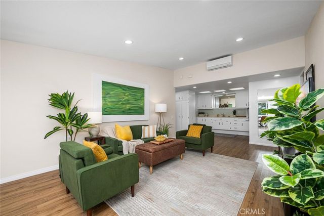 1312 Golden Rain Road 67i, Seal Beach, CA 90740