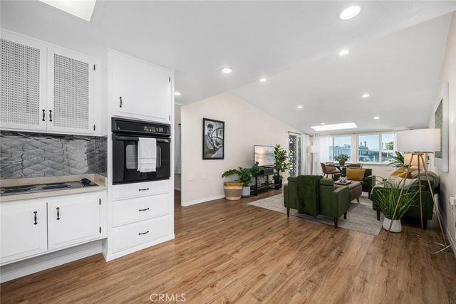 1312 Golden Rain Road 67i, Seal Beach, CA 90740