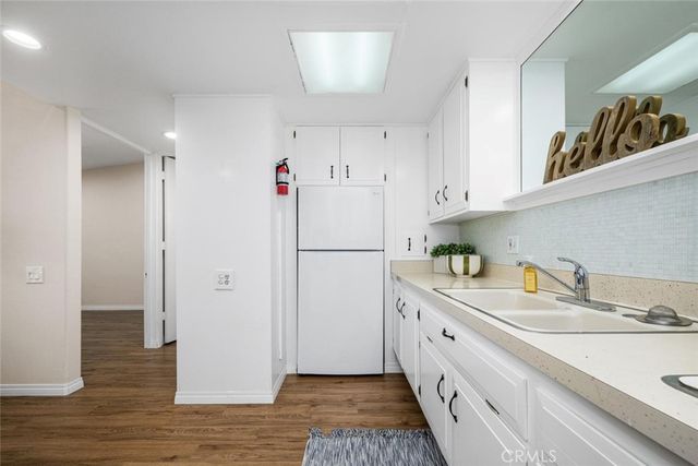 1312 Golden Rain Road 67i, Seal Beach, CA 90740