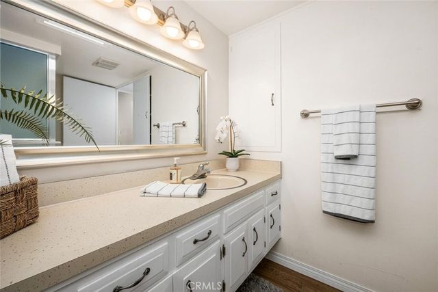 1312 Golden Rain Road 67i, Seal Beach, CA 90740