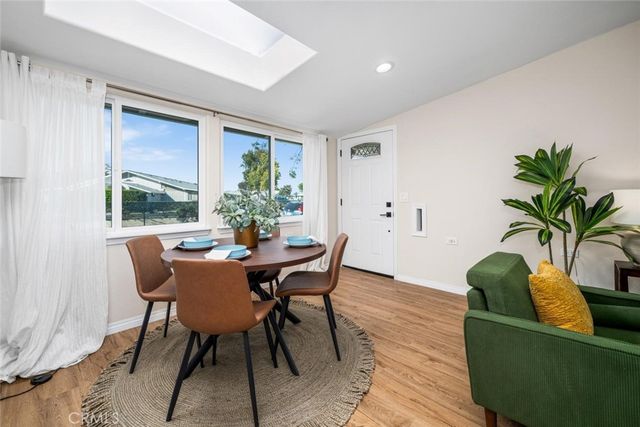 1312 Golden Rain Road 67i, Seal Beach, CA 90740