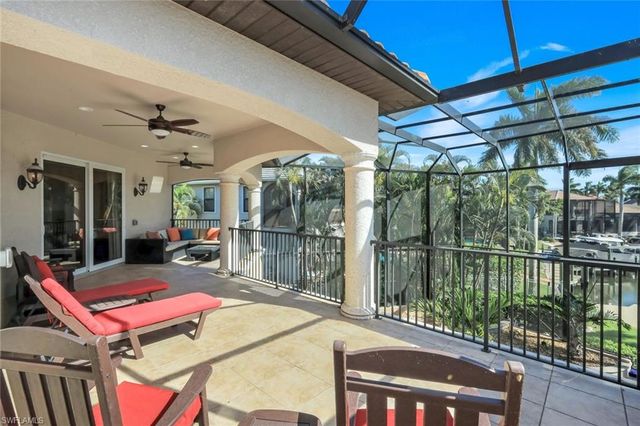 5727 Yardarm CT, Cape Coral, FL 33914