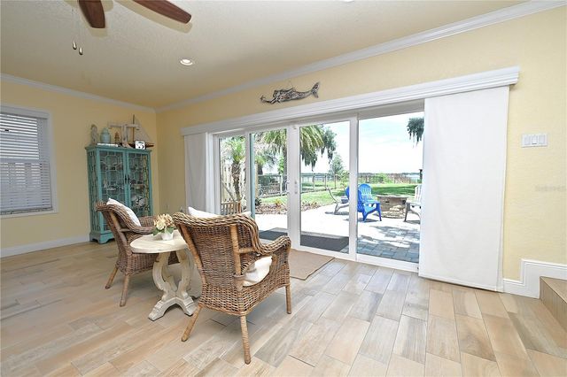 2240 LAKE ARIANA BOULEVARD, Auburndale, FL 33823