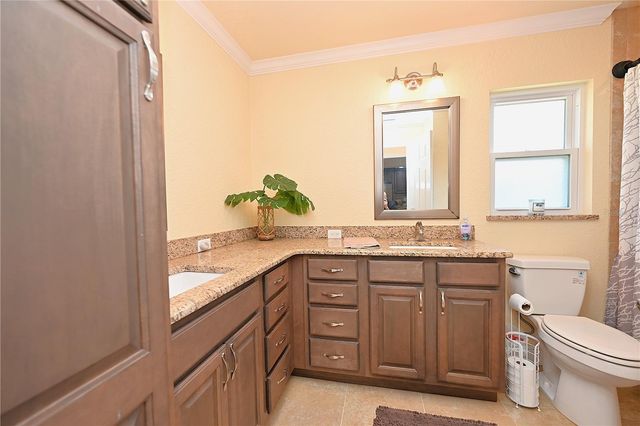 2240 LAKE ARIANA BOULEVARD, Auburndale, FL 33823