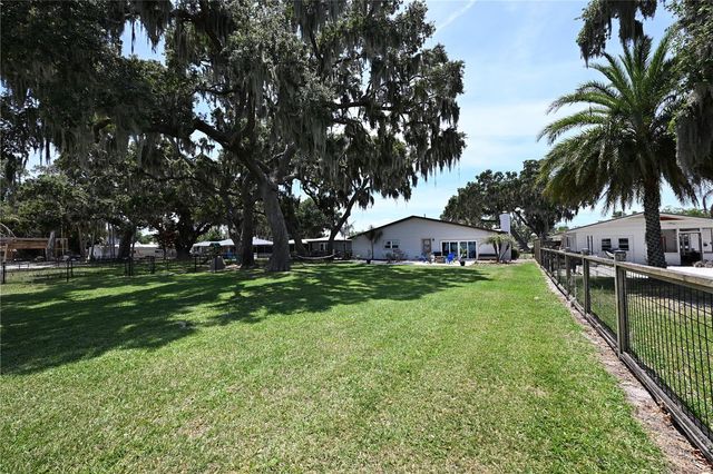 2240 LAKE ARIANA BOULEVARD, Auburndale, FL 33823