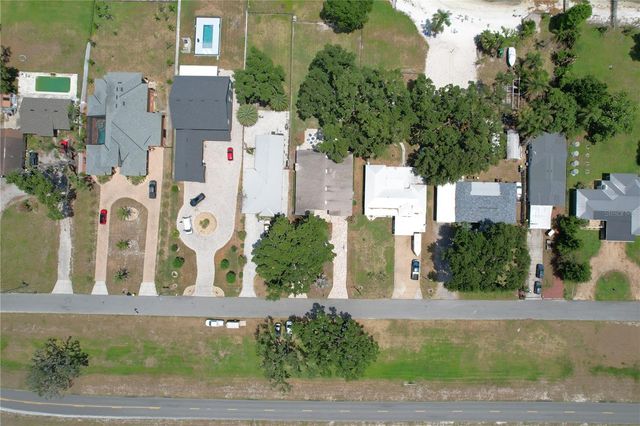 2240 LAKE ARIANA BOULEVARD, Auburndale, FL 33823