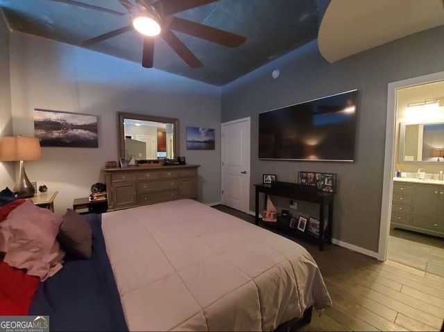 400 W Peachtree Street NW 1610, Atlanta, GA 30308