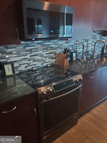 400 W Peachtree Street NW 1610, Atlanta, GA 30308