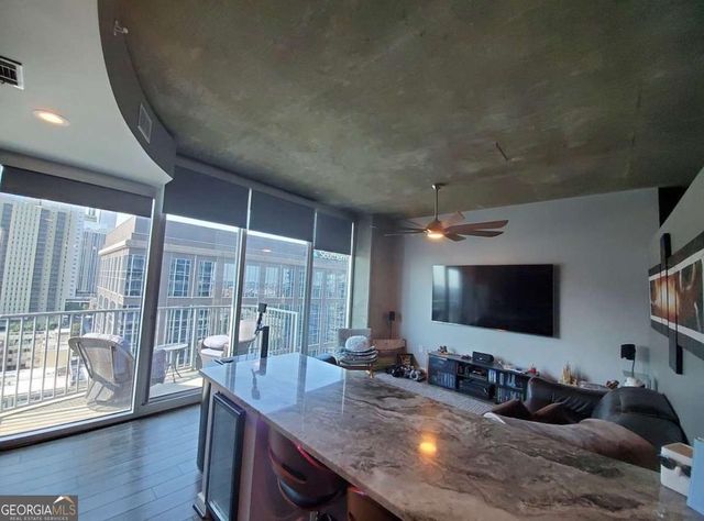 400 W Peachtree Street NW 1610, Atlanta, GA 30308