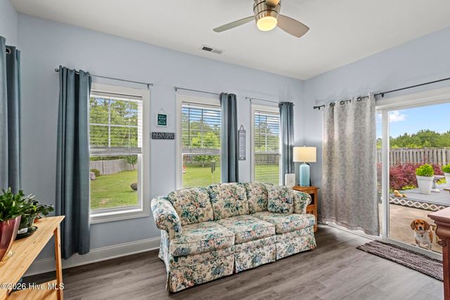 231 Admiral Court, Sneads Ferry, NC 28460