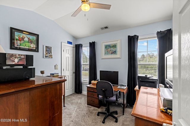 231 Admiral Court, Sneads Ferry, NC 28460