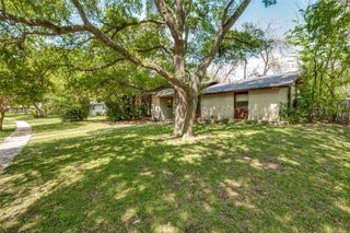 3949 Royal Palms Court, Dallas, TX 75244