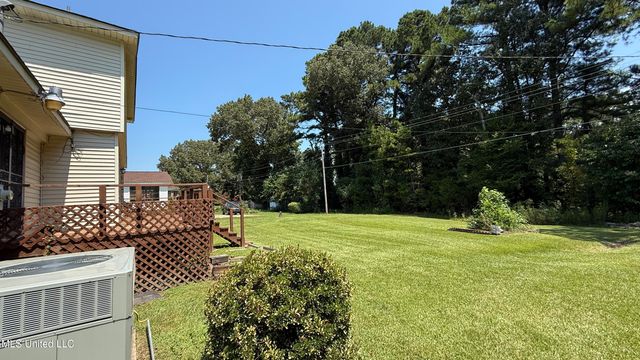 595 Swaney Drive, Holly Springs, MS 38635