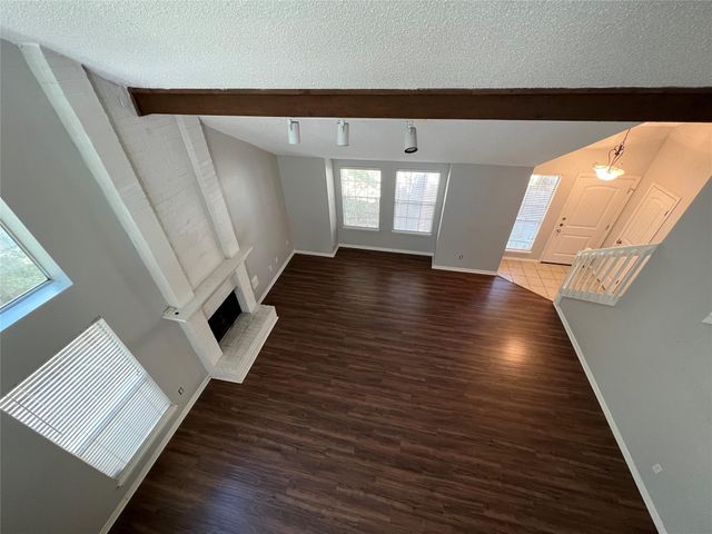 38 Dusky Meadow Pl, The Woodlands, TX 77381