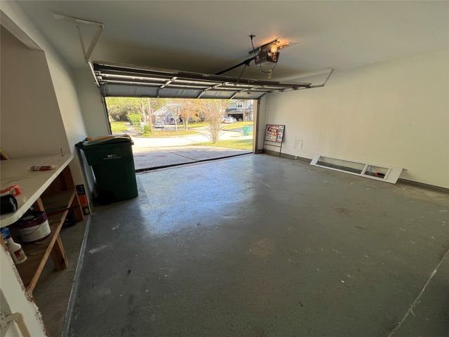 38 Dusky Meadow Pl, The Woodlands, TX 77381