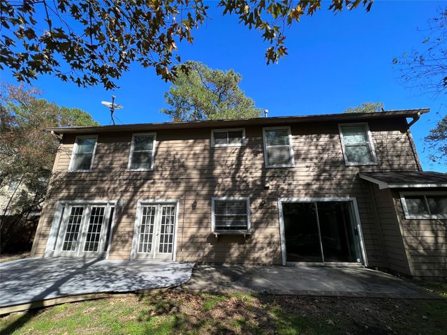 38 Dusky Meadow Pl, The Woodlands, TX 77381