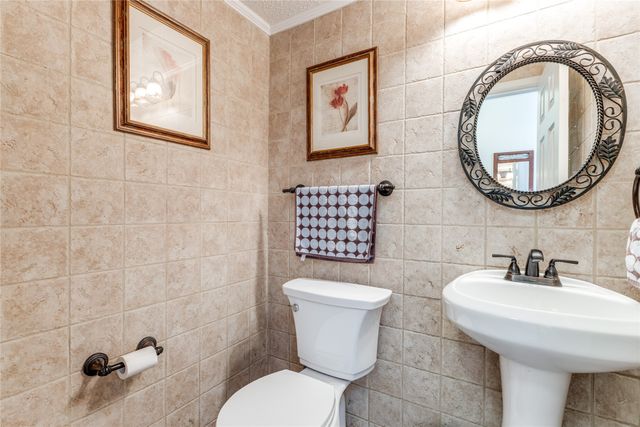 6841 Douglas Creek, Plano, TX 75023