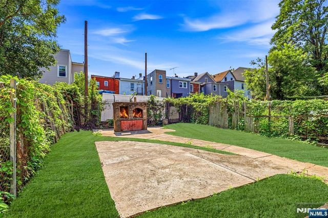 101 Highland Avenue, Newark, NJ 07104